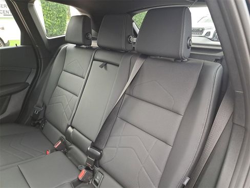 Used 2023 BMW X1 xDrive28i image 12