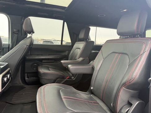 Used 2022 Ford Expedition Max Limited image 24
