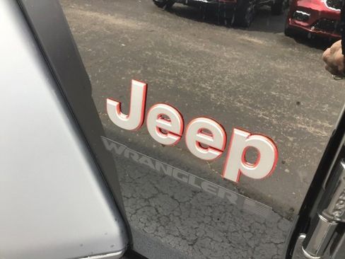 Used 2023 Jeep Wrangler Unlimited Rubicon w/ Xtreme 35 Tire Package image 21