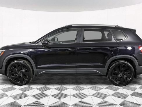 Used 2024 Volkswagen Taos SE w/ Black Wheel Plus Package AWD/4WD image 20