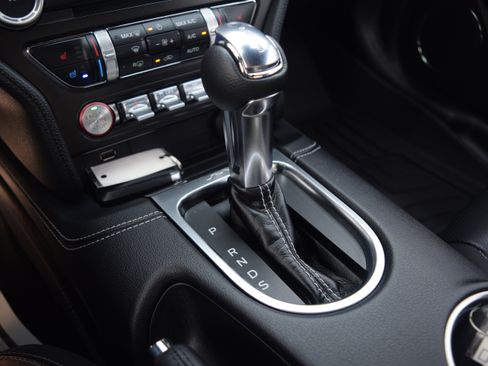 Used 2022 Ford Mustang GT Premium w/ Equipment Group 401A RWD image 12
