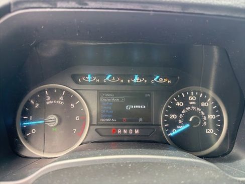 Used 2019 Ford F150 XLT w/ Equipment Group 302A Luxury AWD/4WD image 13