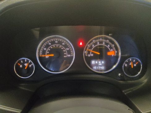 Used 2016 Jeep Compass Latitude AWD/4WD image 23