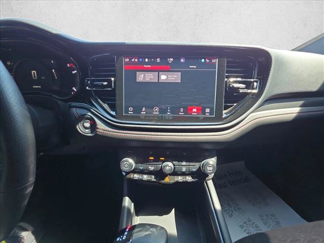 Used 2025 Dodge Durango GT w/ Blacktop Package RWD image 15
