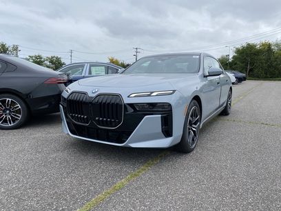 New 2026 BMW 740i xDrive w/ Premium Package