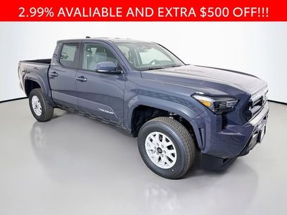 New 2025 Toyota Tacoma SR5