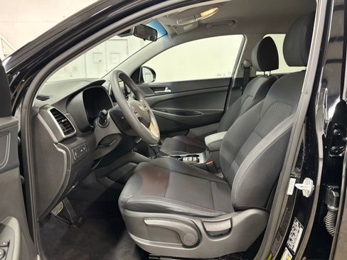 Used 2020 Hyundai Tucson SE FWD image 16