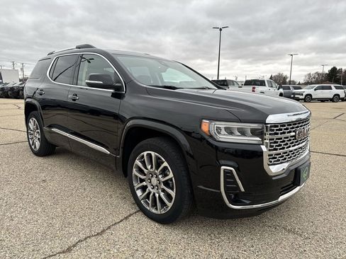 Certified 2023 GMC Acadia Denali w/ Denali Ultimate Package image 7