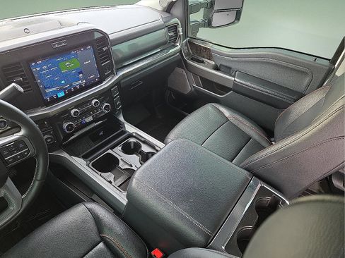 Used 2025 Ford F250 Lariat w/ Chrome Package AWD/4WD image 19