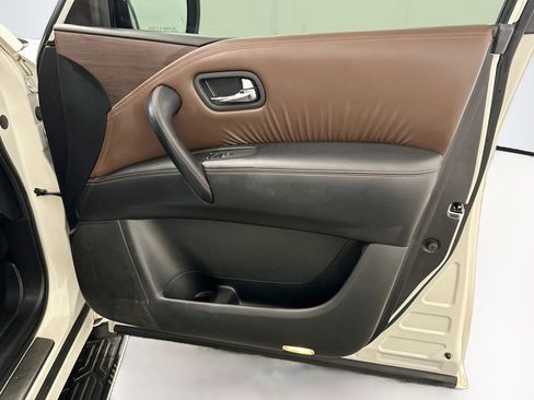 Used 2020 Nissan Armada Platinum w/ Platinum Reserve Package AWD/4WD image 36