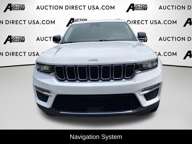 Used 2023 Jeep Grand Cherokee Limited w/ Trailer Tow Prep Group (B) RWD image 2