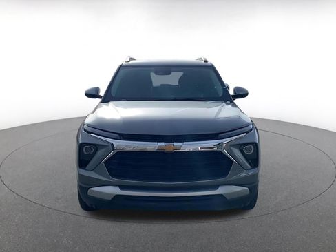 Used 2025 Chevrolet TrailBlazer LT image 4