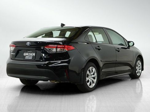 Used 2025 Toyota Corolla LE image 5