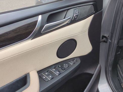 Used 2017 BMW X3 xDrive28i image 15