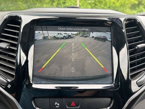 Certified 2020 Jeep Cherokee Limited AWD/4WD image 22