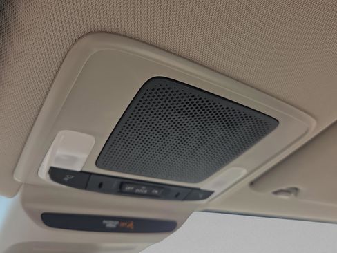 Certified 2026 Honda HR-V LX image 38