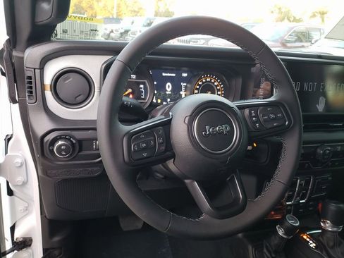 New 2026 Jeep Gladiator Willys image 14