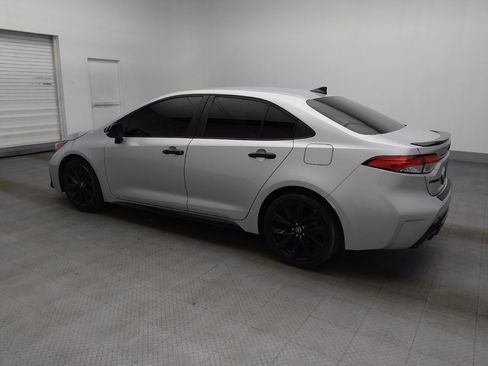 Used 2020 Toyota Corolla SE FWD image 3