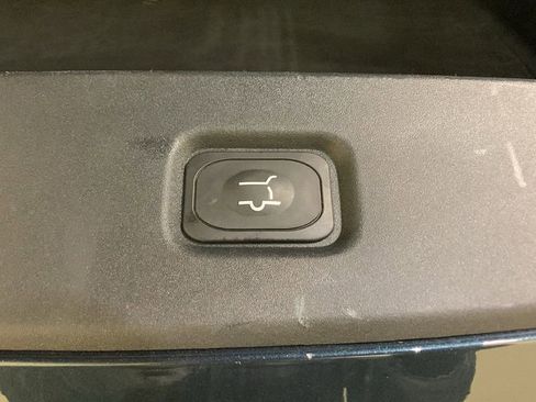 Used 2025 Ford Expedition Max Platinum w/ Platinum Ultimate Package image 23