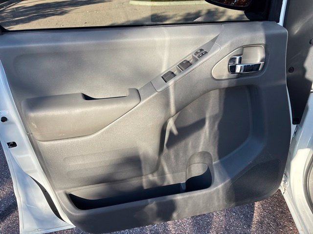 Used 2019 Nissan Frontier SV AWD/4WD image 16