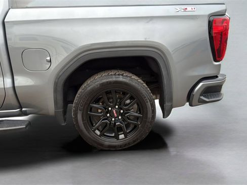 Used 2022 GMC Sierra 1500 Elevation image 34