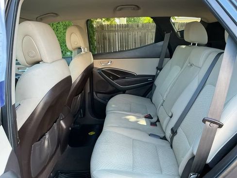 Used 2017 Hyundai Santa Fe Sport AWD/4WD image 21