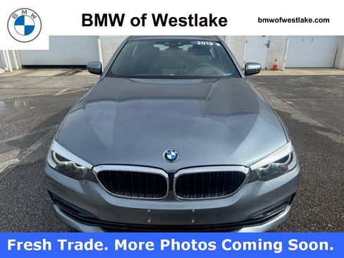 Used 2019 BMW 530i xDrive w/ Convenience Package image 9