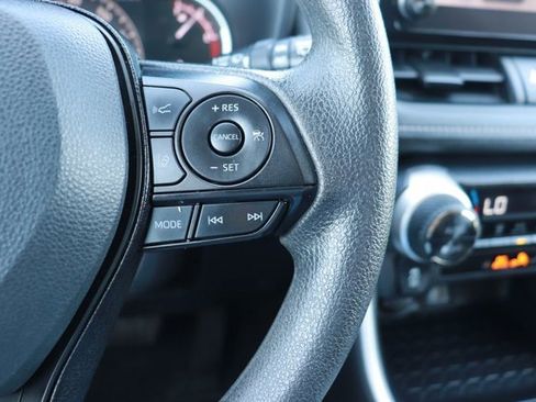 Used 2025 Toyota RAV4 XLE w/ Convenience Package image 22