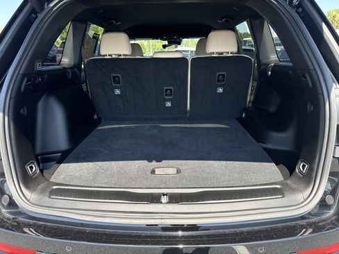 Used 2025 Jeep Grand Cherokee Limited w/ Black Appearance Package RWD image 30