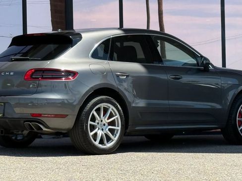 Used 2016 Porsche Macan Turbo AWD/4WD image 12