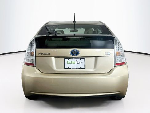 Used 2011 Toyota Prius Three w/ Navigation Pkg FWD image 7