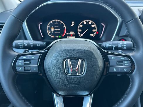 Certified 2025 Honda Pilot Touring image 27