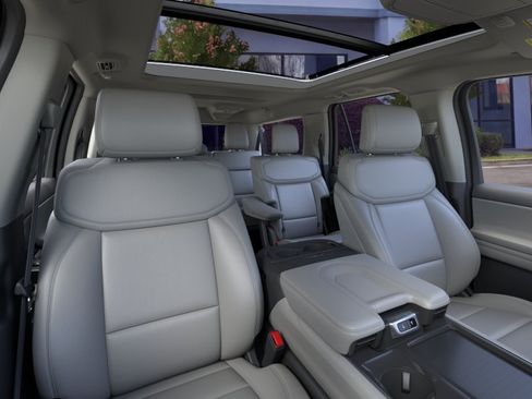 New 2026 Ford Expedition Max Active AWD/4WD image 10