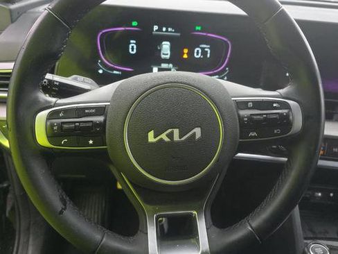 Used 2025 Kia Sportage X-Line w/ Premium Package image 8