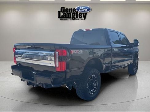Used 2024 Ford F250 Platinum AWD/4WD image 17