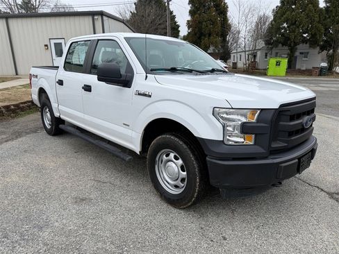 Used 2015 Ford F150 XL w/ Equipment Group 101A Mid image 8