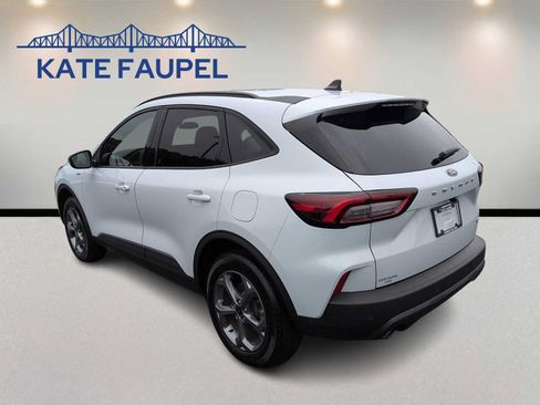 Used 2025 Ford Escape ST-Line Select w/ Tech Pack #1 AWD/4WD image 5