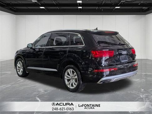 Used 2018 Audi Q7 3.0T Premium image 3