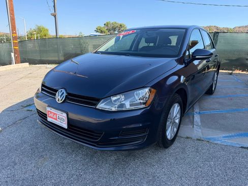Used 2016 Volkswagen Golf S FWD image 7