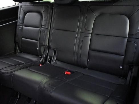 Used 2024 Lincoln Navigator Reserve AWD/4WD image 22
