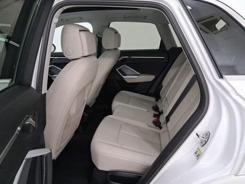 New 2025 Audi Q3 2.0T Premium w/ Convenience Package image 12