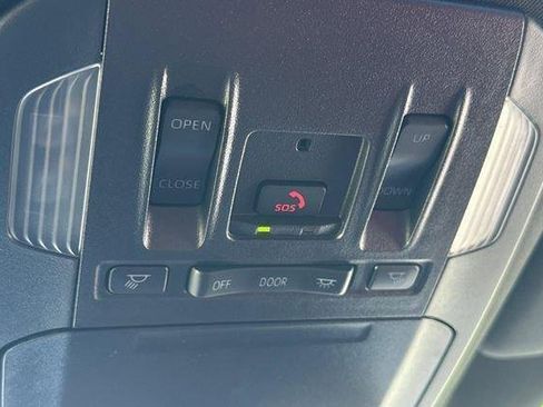 Used 2025 Toyota Highlander XSE image 41