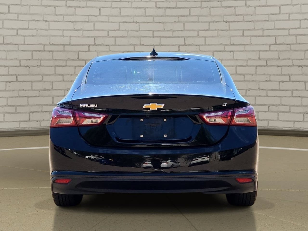 Used 2020 Chevrolet Malibu LT FWD image 6