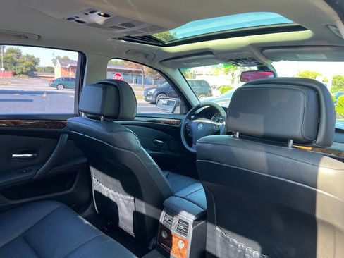 Used 2009 BMW 528i xDrive Sedan image 25