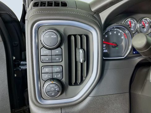 Used 2021 Chevrolet Silverado 1500 RST w/ All Star Edition Plus AWD/4WD image 13
