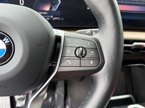 Used 2025 BMW X1 xDrive28i w/ Convenience Package image 24