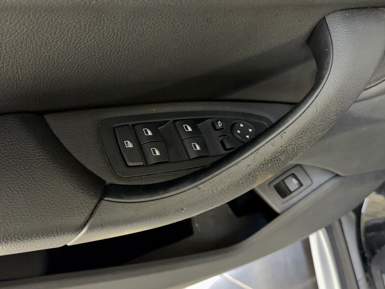 Used 2020 BMW X1 sDrive28i w/ Premium Package FWD image 15