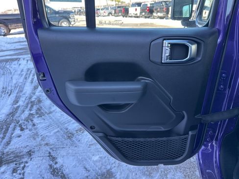 New 2026 Jeep Gladiator Sport image 41