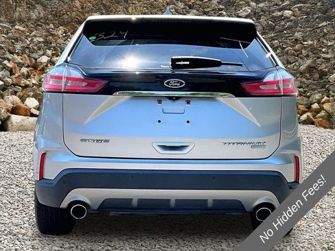 Used 2019 Ford Edge Titanium w/ Equipment Group 301A FWD image 4