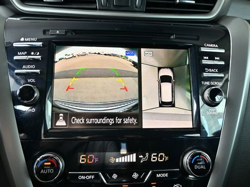 Used 2022 Nissan Murano Platinum w/ Cargo Package AWD/4WD image 26